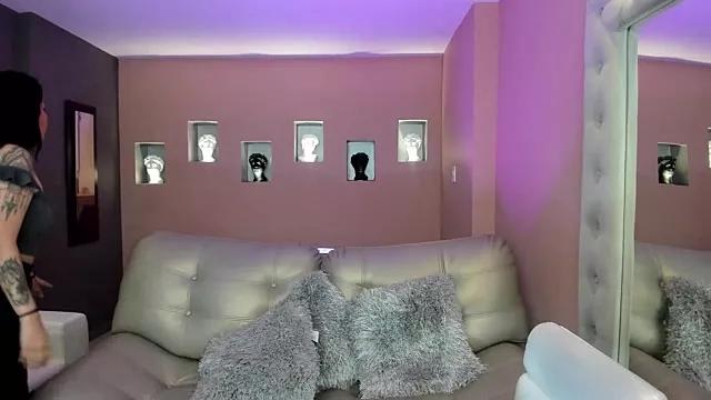 Naked Room LisaMonroe_ 